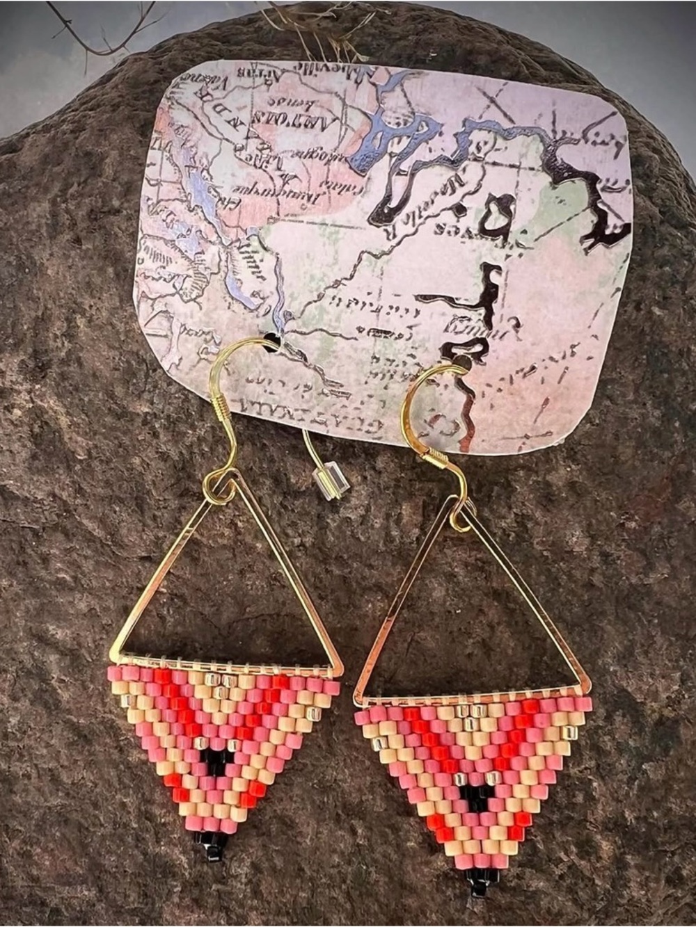 Gold-Tone Triangle Seed Bead Dangle Earrings in Pink & Cream